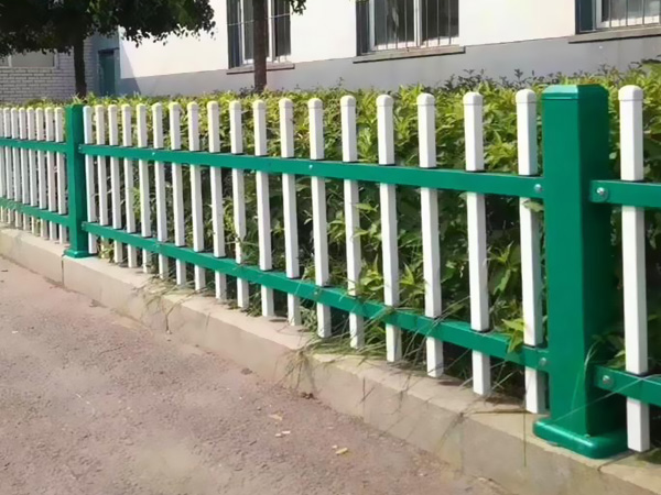小區(qū)綠化護(hù)欄