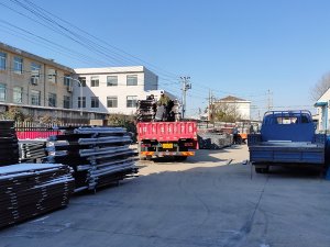 金用護欄2020年12月30日上午鋅鋼樓梯扶手發貨！